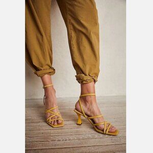 New Free People Faye Strappy Heels Size 6 MSRP: $118